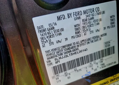 2017 Lincoln Navigator Reserve z USA, uszkodzony, nr VIN 5LMJJ2LT5HEL00143